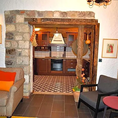 Alacati Suites מלון