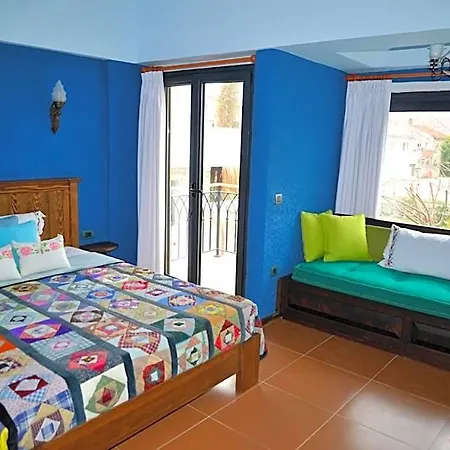 Alacati Suites 3*