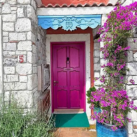 Alacati Suites 3*