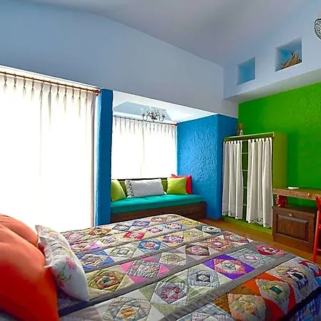 Alacati Suites 3* אלאקאטי