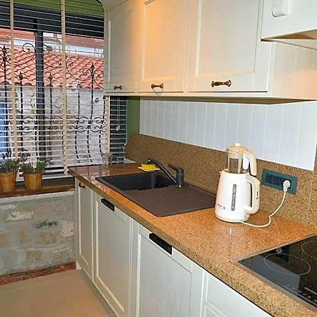 Alacati Suites מלון 3*