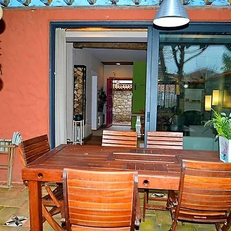 מלון Alacati Suites אלאקאטי