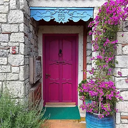 מלון Alacati Suites