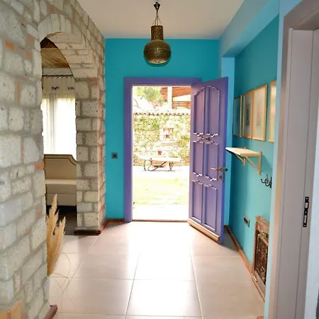 Alacati Suites אלאקאטי