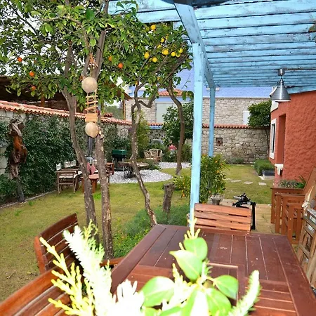 מלון Alacati Suites