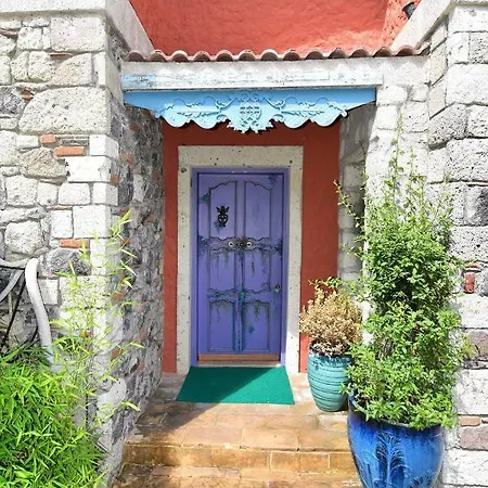 מלון Alacati Suites אלאקאטי