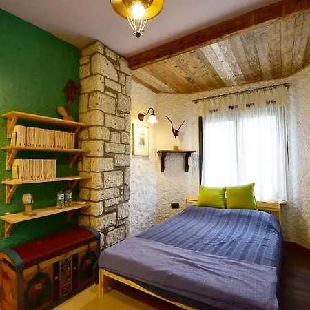 Alacati Suites 酒店 3*