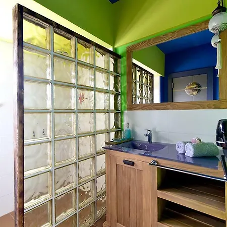 Alacati Suites 3* אלאקאטי